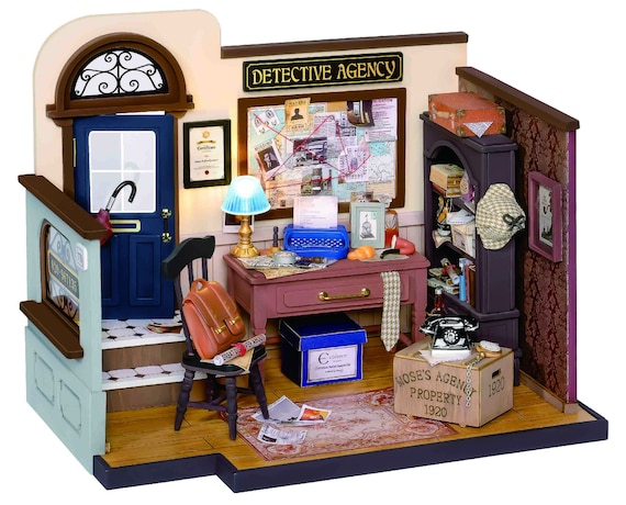 DIY Dollhouse Kit Miniature Detective Office Diorama Room Box: Mose's  Detective Agency DG156 Home Decor and Gifts, Miniature Office 