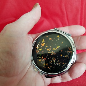 Pocket Mirror