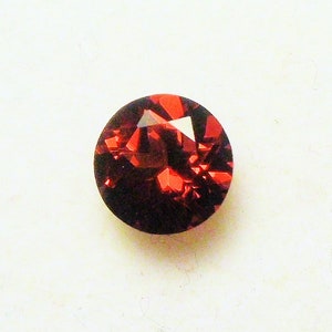 Nice 6 mm faceted round cut Mozambique Garnet