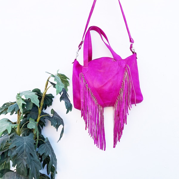 <p>Roxy Fringed Purse</p>