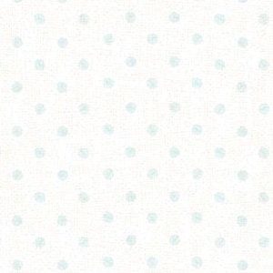 Puede incluir: Una tela blanca con un patrón repetitivo de pequeños lunares de color azul claro. El material tiene una textura tejida visible y los lunares están espaciados uniformemente por toda la superficie en una cuadrícula, creando un diseño sencillo.