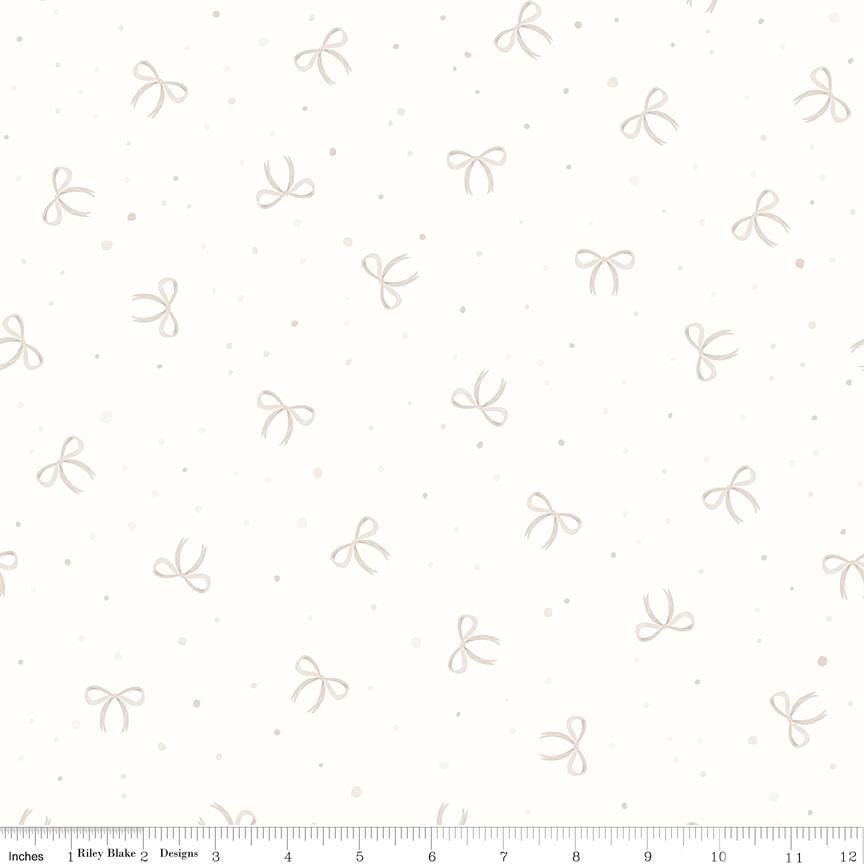 Hush Hush 5 - Plumeria - Riley Blake Designs, Low Volume Quilt Fabric ...