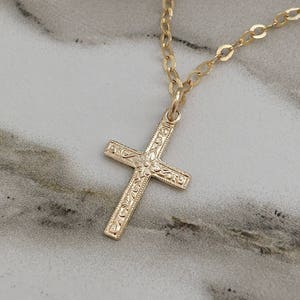 Collier croix en or GF 14 carats, cadeau pour elle, collier délicat, collier croix en or, livraison gratuite, minimaliste, cadeaux de Noël