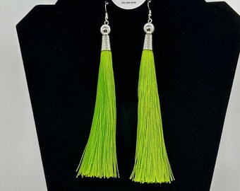 Boucles d'oreilles à pampilles de couleur unie - Bijoux tendance faits main