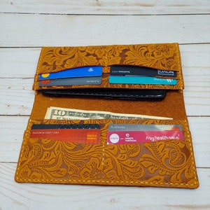 Cartera larga occidental, cartera de cuero en relieve con bolsillo para teléfono de talla grande, cartera plegable cosida a mano, regalo de aniversario, regalo de Navidad