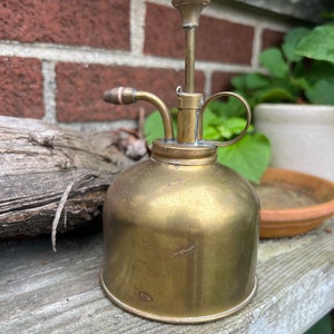 Vintage brass/gold plant mister spray bottle (decorative only)