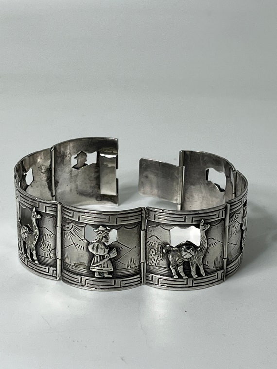 Vintage sterling silver Peru 31mm bracelet