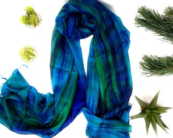 Foulard 100% Soie Bleu & Vert Soie peinte à la main