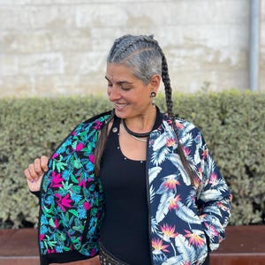 Bomber Jacket Reversible With Pockets Made in 100% Viscose. Perfect For All Seasons And For Everybody. Available In 2 Sizes
