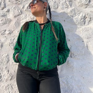 Bomber Jacket Reversible With Pockets Made in 100% Viscose. Perfect For All Seasons And For Everybody. Available In 2 Sizes