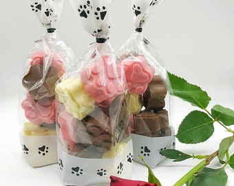 Belgian Chocolate Paw prints and bones cats dogs great for party bags, parties, Birthdays, Christmas