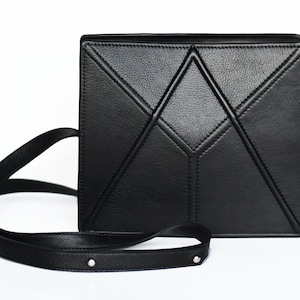 Genuine Leather Facet shoulder bag - Scandinavian design - Monochrome bag- Geometrical bag- office bag - crossbody bag -