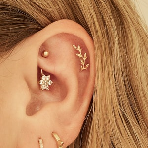 14K REAL Solid Gold Curved Leaf Cartilage Daith Helix Tragus Conch Rook Snug Ear Post Stud Flat Back Piercing Earring Body Jewelry 18Gauge