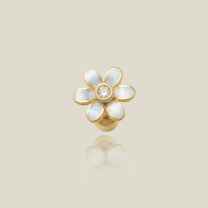 Echter Solid Solid Gold Daisy Epoxy Blumen-Bolzen, Knorpel Helix Tragus Conch Snug Diamant CZ Ohr Post Piercing Ohrring Körperschmuck 18Gauge