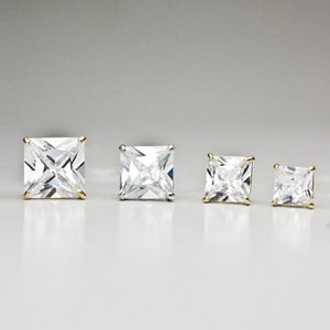 14K REAL Solid Gold Cubic Zirconia Square Stud Earrings made with Crystal Cartilage Earlobe Tragu Helix Conch Ear Post Stud Piercing Jewelry