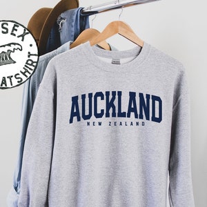 Auckland New Zealand Sweatshirt, Gifts, Funny Sweater Shirt, Jumper, Men Women, Him Her