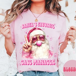 Maglietta natalizia Case Manager, regali Case Manager, Natale rosa, maglietta di Babbo Natale, colori comodi, maglietta, girocollo, girocollo, donna