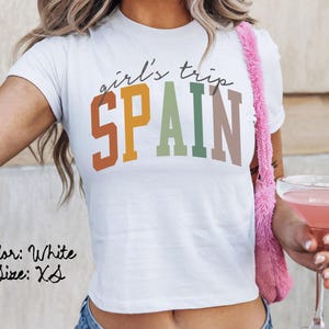 スペイン ベビー T シャツ、ぴったりフィット、女子旅行 T シャツ、お揃いのシャツ、グループ T シャツ、友達旅行、トレンディな夏