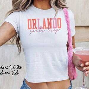 オーランド フロリダ ベビー T シャツ、ぴったりフィット、女子旅行 T シャツ、お揃いのシャツ、グループ T シャツ、友達旅行、トレンディな夏