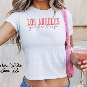 ロサンゼルス LA ベビー T シャツ、ぴったりフィット、ガールズ トリップ T シャツ、お揃いのシャツ、グループ T シャツ、友達旅行、トレンディな夏