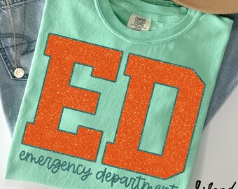 Comfort Colors 救急科シャツ、救急科看護師Tシャツ、チームTシャツ、ナースウィーク、救急科看護師、かわいい看護学校、卒業式