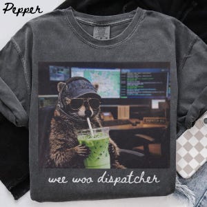 Comfort kleuren verzendershirt, 911 verzender T-shirt, wasbeer Matcha noodverzending graduatiecadeau, T-shirt