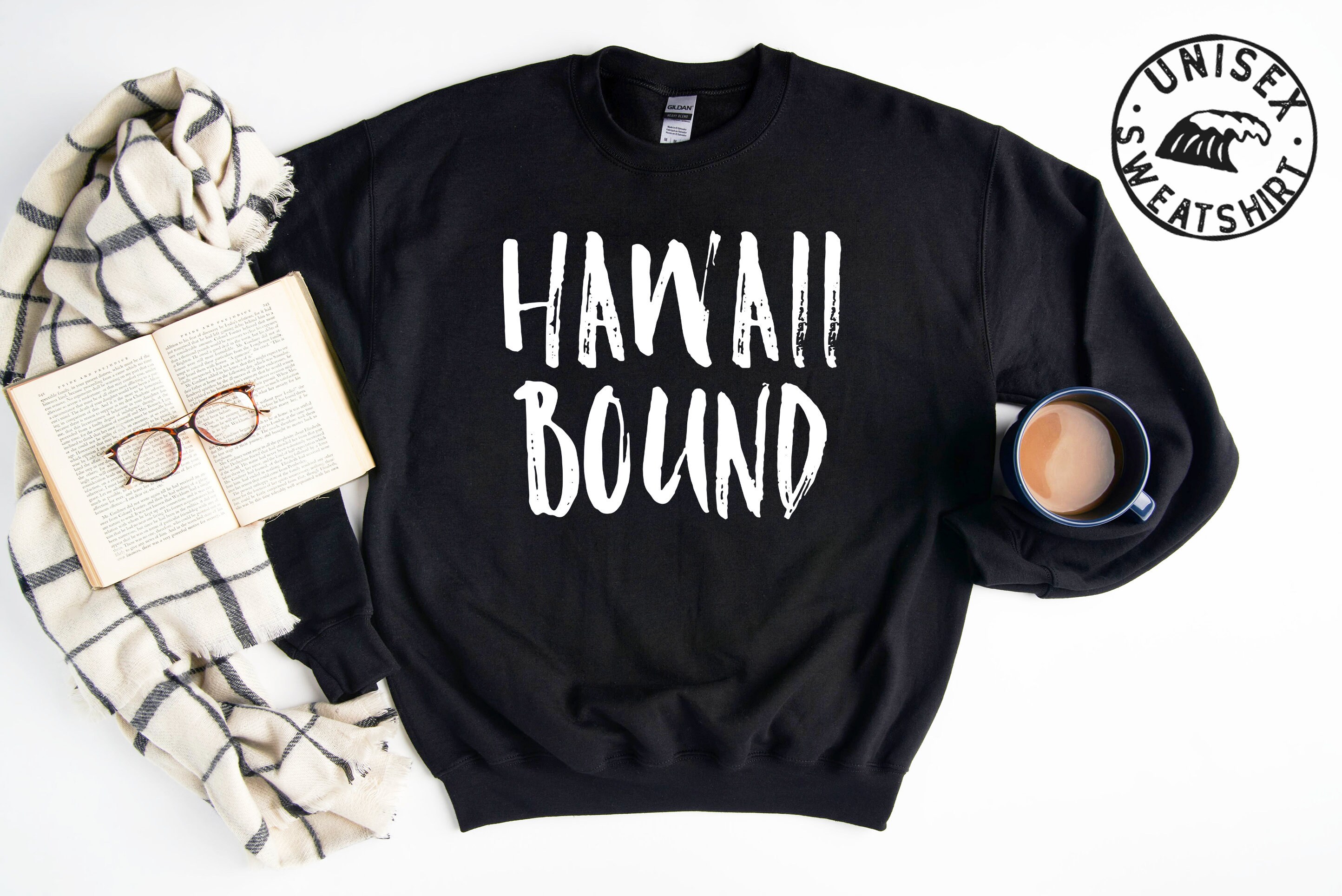 Birthday Gifts for Men and Women Funny Sweater Shirt Honolulu Hawaii Moving Away Sweatshirt