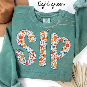 Comfort Colors Speech Therapy Sweatshirt, SLP Crewneck, Speech Language Pathologist Gift, Speech Pathology, Speech Therapist, SLPA Flower