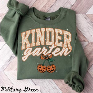 Kindergarten Team Sweatshirt, Halloween Lehrer Rundhalsausschnitt, Kindergarten Team Rundhalsausschnitt, Zurück zu Schule T-Shirt, Kindergarten Abteilung Geschenke