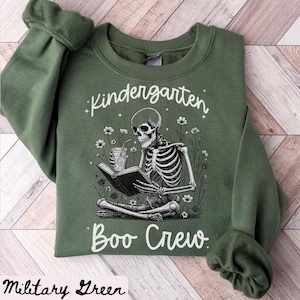 Kindergarten Team Sweatshirt, Halloween Lehrer Rundhalsausschnitt, Kindergarten Team Rundhalsausschnitt, Zurück zu Schule T-Shirt, Kindergarten Abteilung Geschenke