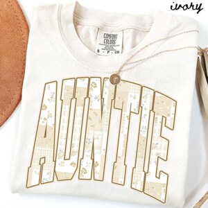 Auntie Comfort Colors Shirt, Patchwork Aunt Shirt, Mothers Day Gifts, Sister Tshirt, New Auntie Tee