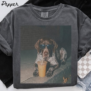 Tysk korthår pekare hund komfortfärger t-shirt, iskaffe hundmamma t-shirt, roliga mors dag-presenter, hundmamma t-shirt, husdjur t-shirt, trendig