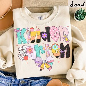 Kindergarten Team Sweatshirt, Lehrer Rundhals, Kindergarten Team Rundhals, Back to School T-Shirt, Kindergarten Abteilung Geschenke, Kader