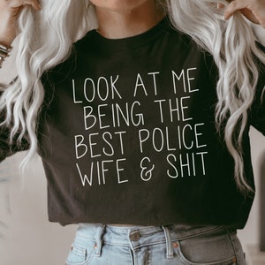 Polisfrupresenter, polisfruskjorta, polisfru-t-shirt, polisfrufödelsedagspresenter för män och kvinnor bild 1