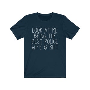 Polisfrupresenter, polisfruskjorta, polisfru-t-shirt, polisfrufödelsedagspresenter för män och kvinnor Navy