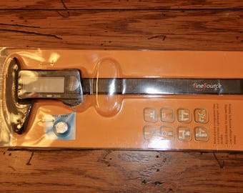 Digital Caliper FineSource made from Extra Strong Carbon Fiber