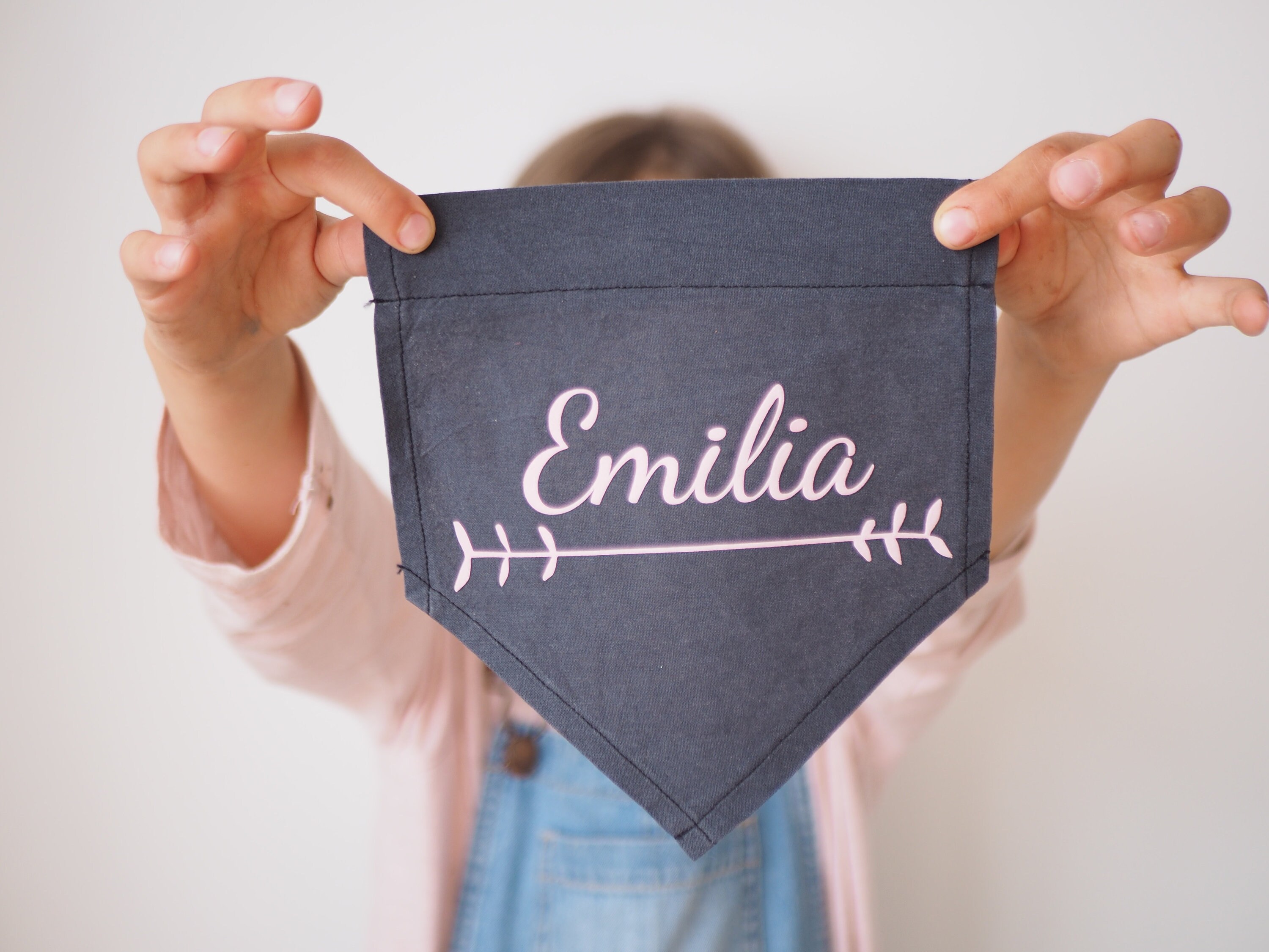 Fanion Prénom + Motif Floral | Petit/Moyen Grand