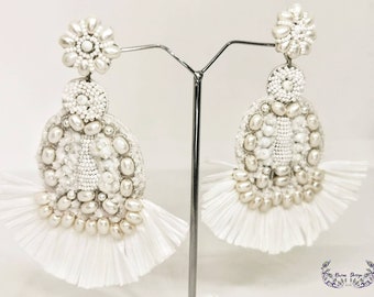 Wedding earrings, bridal earrings, statement earrings, ivory earrings, handmade earrings, wedding dress, pearl earrings, boho earrings