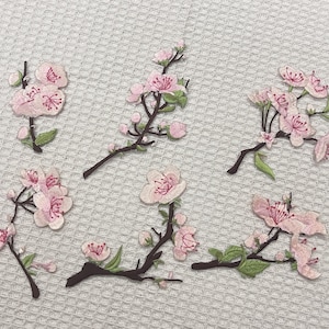 6個 桜の花の刺繍パッチ アイロン/縫い付けアップリケパッチ クラフト用 アップリケバッジ 衣類、ドレス、帽子、ジーンズ用