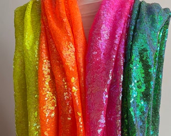 Iridescent Sequins Fabric By The Yard,3mm Sequins Fabric For Dress Fashion Party costume,DIY Handmade,49“ Wide