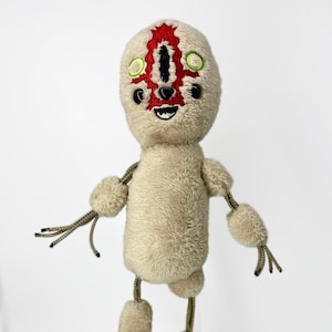 SCP-173 Peanut Soft Plush Toy, Spooky Cute Toy