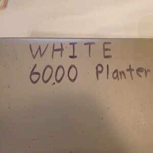 6D- 1993 WHITE 6000 series planters illustrated parts catalog
