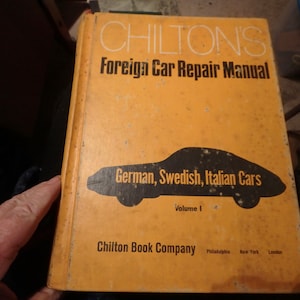 6G-1971 CHILTON'S foreign car repair manual- german, swedish and italian cars volume 1