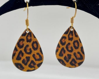 Cheetah/Leopard earrings!  Lightweight, stainless steel etched printed earrings that are feather light to wear!