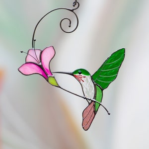 flying green hummingbird stained glass decor for window