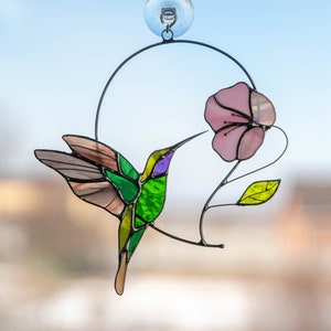 Hummingbird stained glass bird suncatcher Mothers Day gift Hummingbird art Glassmasters stained glass yard art Fathers Day gifts