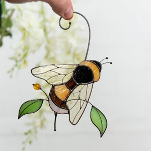 Stained glass bumble bee suncatcher