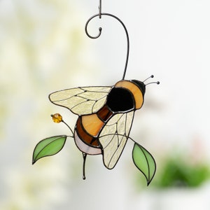 Bumble bee yard art decor