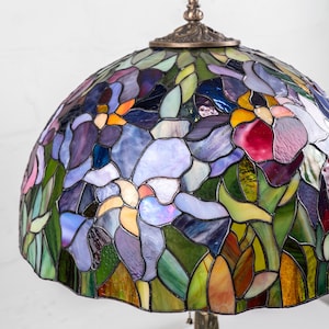 handcrafted glass Tiffany lamp