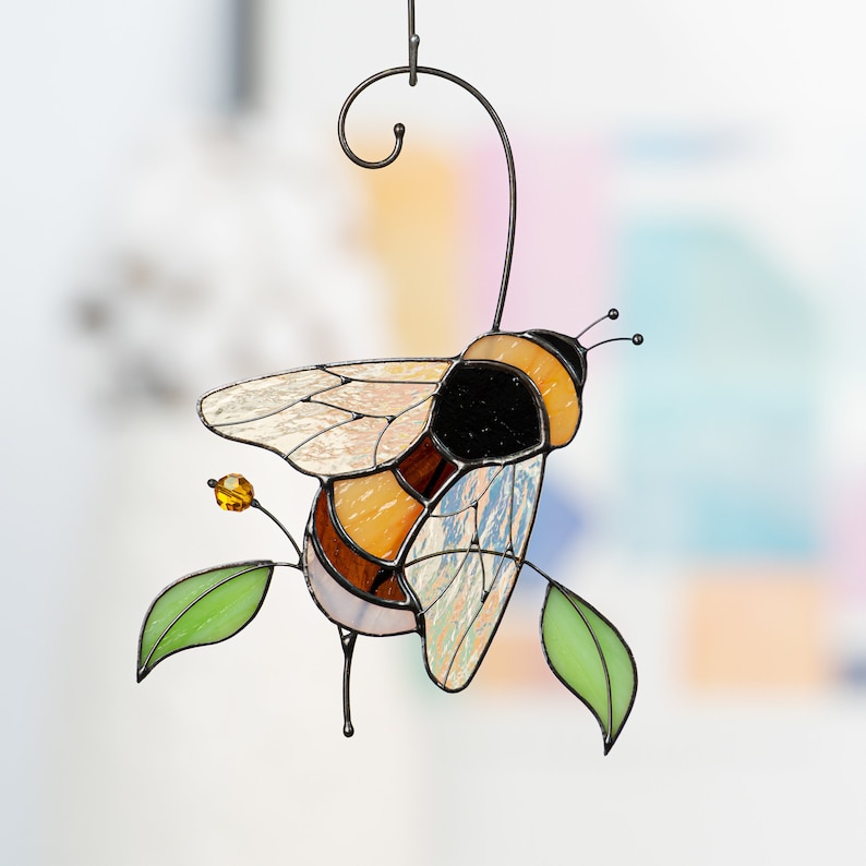 Stained glass bumble bee suncatcher